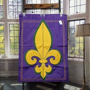 NWT GOLD AND PURPLE FLEUR DE LIS DOUBLE APPLIQUE HOUSE FLAG (29"X42")